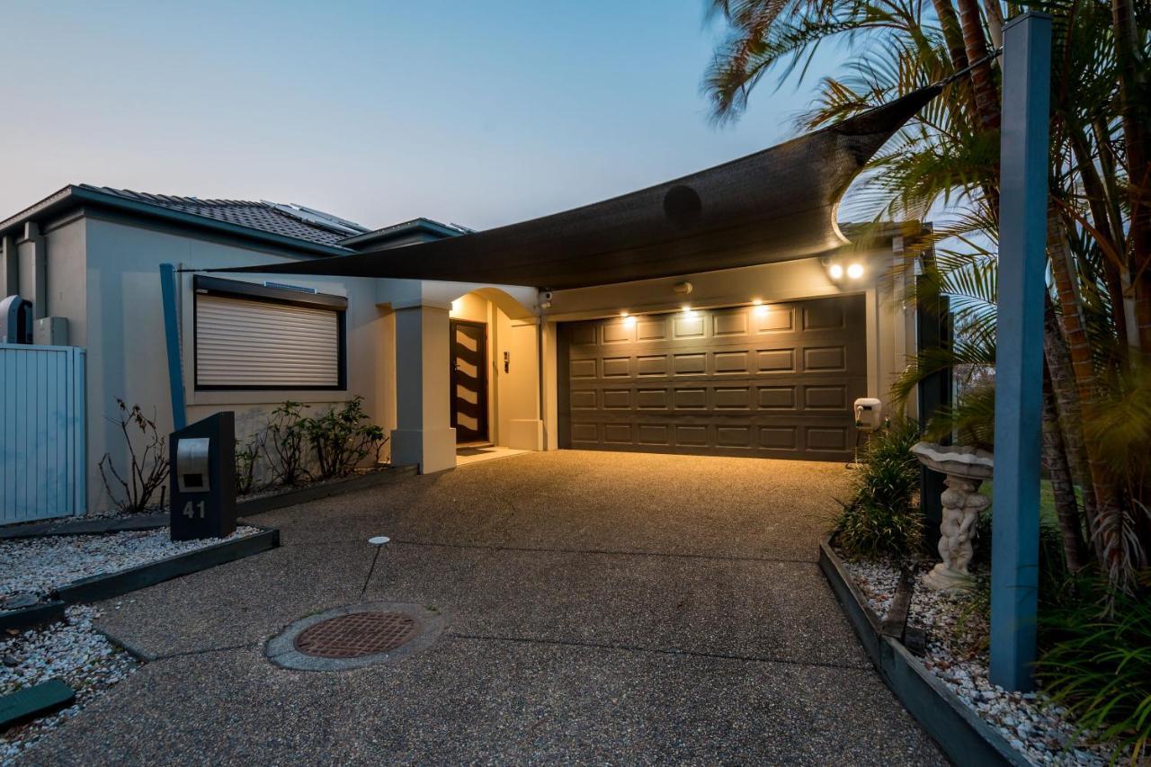 Luxury Waterfront Homeゴールドコースト エクステリア 写真